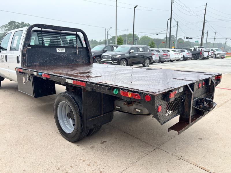 Ford F-550 Crew Cab DRW 2WD 2011