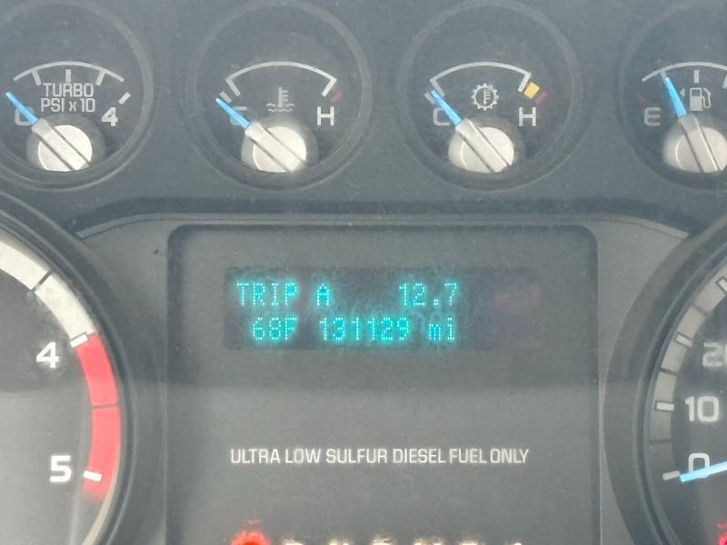 Ford F-550 Crew Cab DRW 2WD 2011