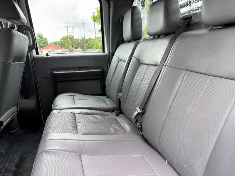 Ford F-550 Crew Cab DRW 2WD 2011