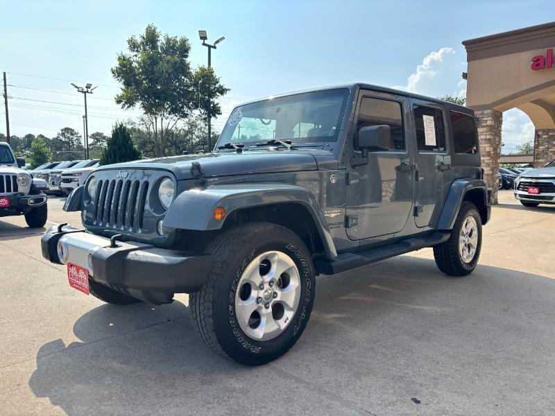 Jeep Wrangler Unlimited Sahara 4WD 2014