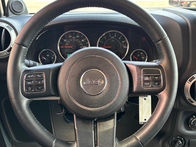 Jeep Wrangler Unlimited Sahara 4WD 2014