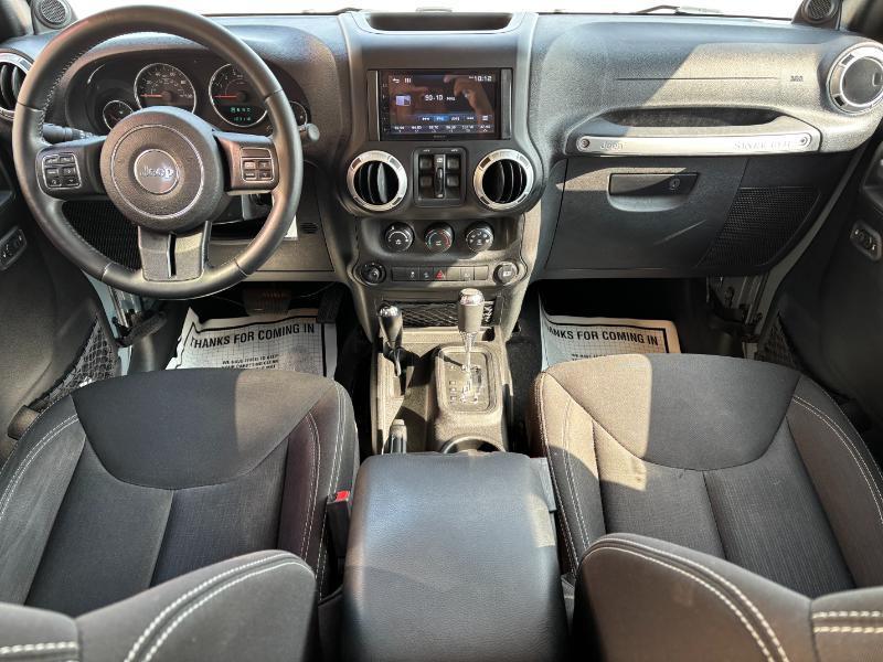 Jeep Wrangler Unlimited Sahara 4WD 2014