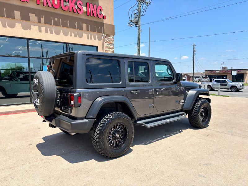 Jeep Wrangler  2018