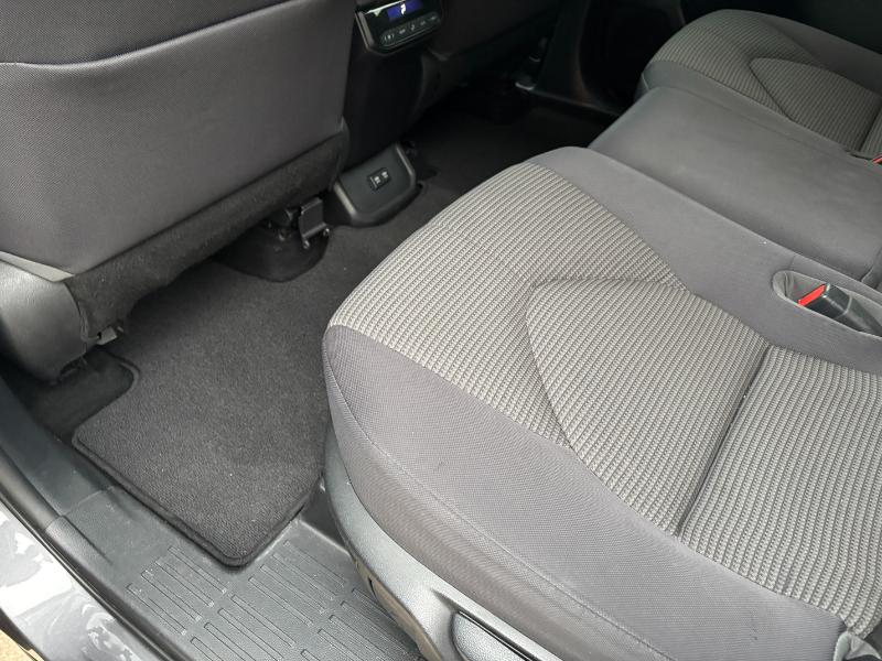 Toyota Highlander LE FWD V6 2021