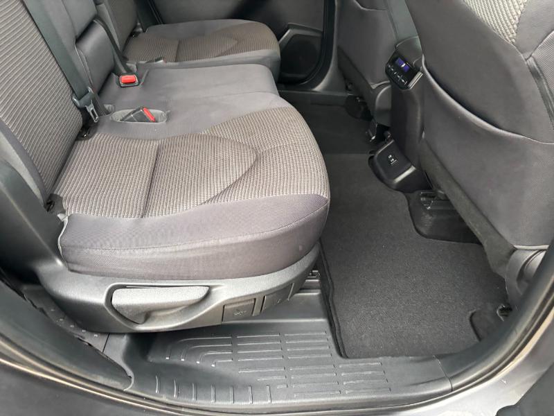 Toyota Highlander LE FWD V6 2021