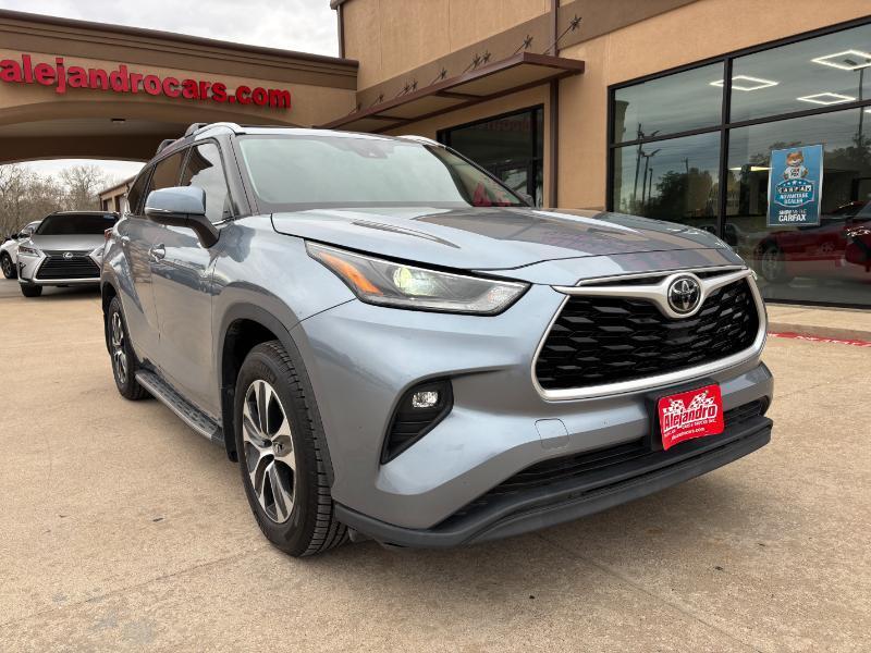 2021 Toyota Highlander XLE FWD V6