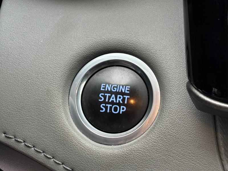 Toyota Highlander XLE FWD V6 2021