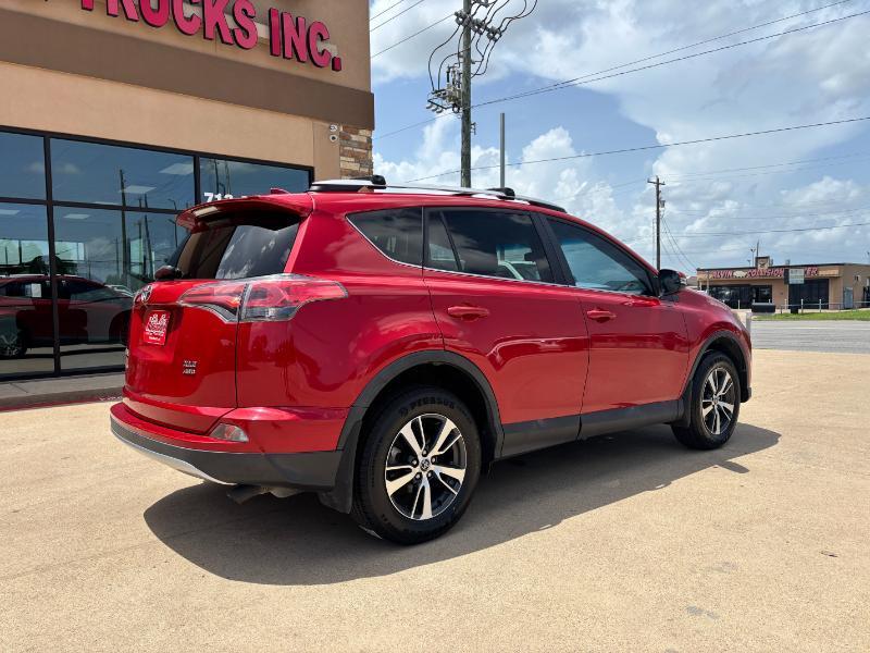 Toyota RAV4 XLE AWD 2016