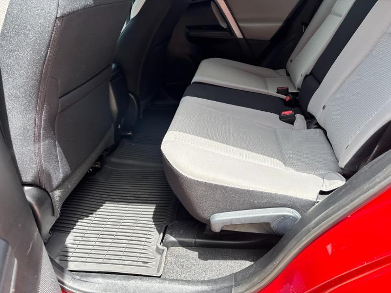 Toyota RAV4 XLE AWD 2016
