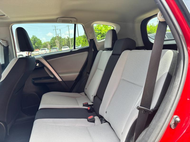 Toyota RAV4 XLE AWD 2016