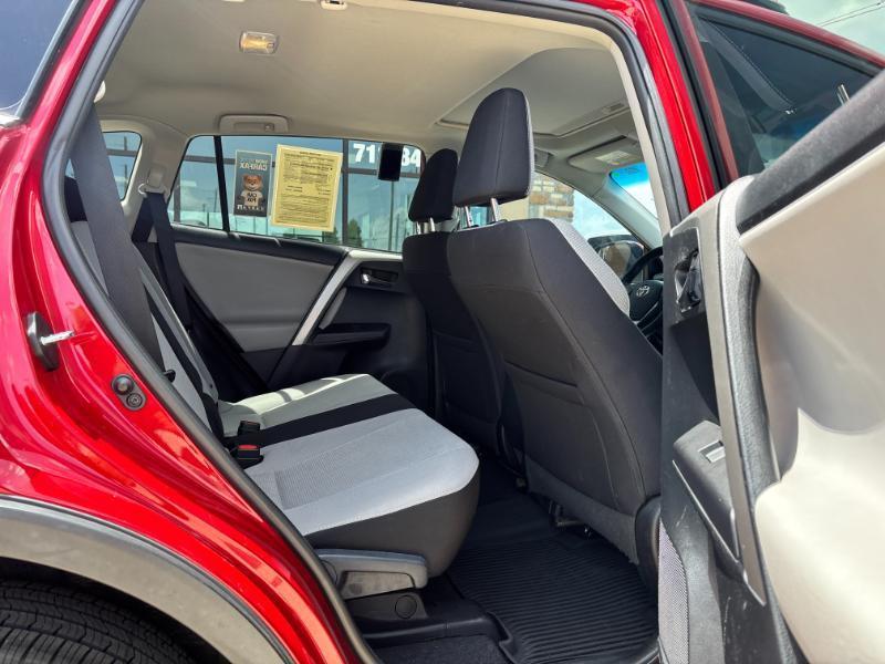 Toyota RAV4 XLE AWD 2016