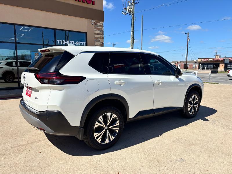 Nissan Rogue SV 2021