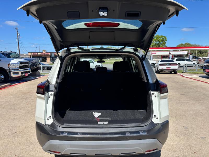 Nissan Rogue SV 2021