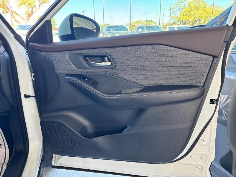 Nissan Rogue SV 2021