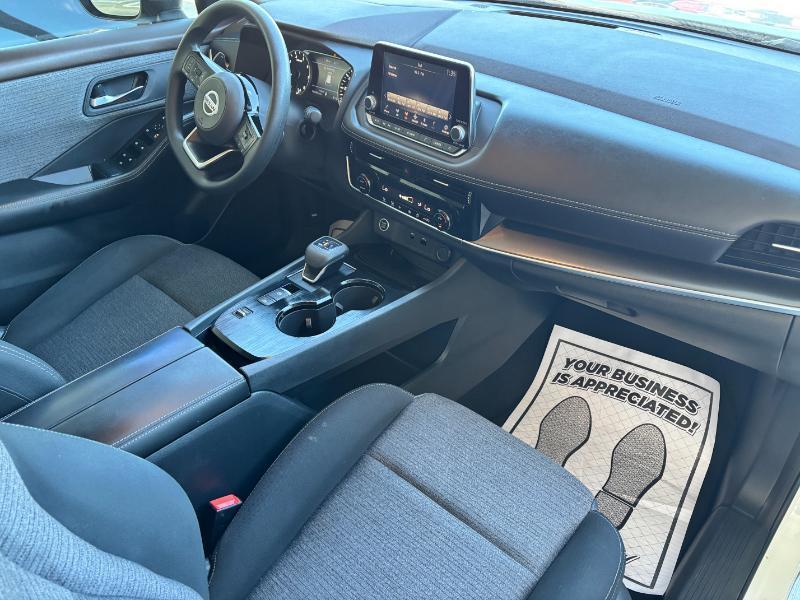 Nissan Rogue SV 2021