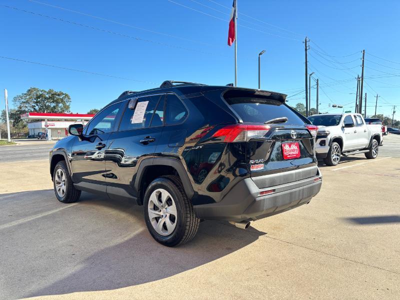Toyota RAV4 LE AWD 2020