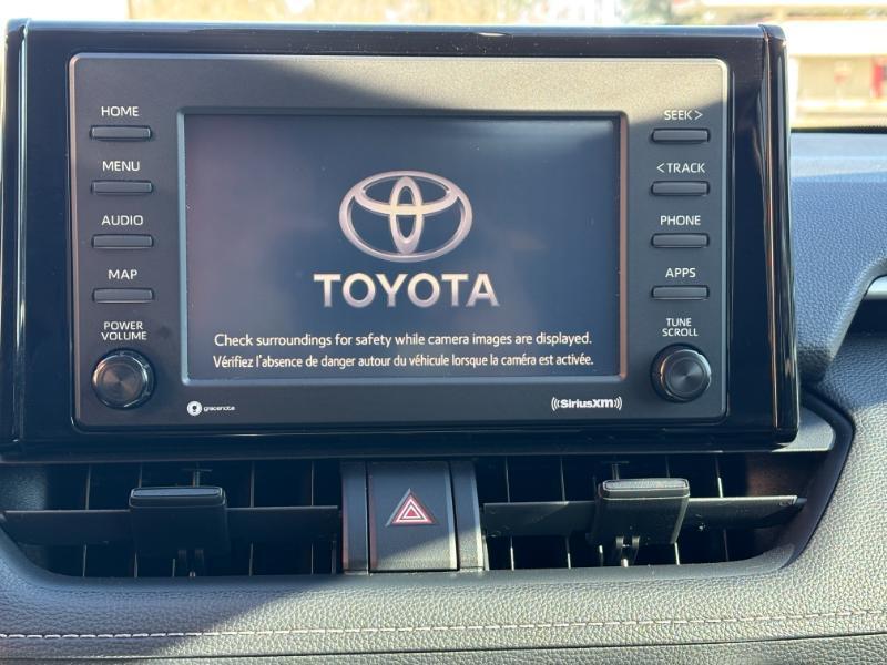 Toyota RAV4 LE AWD 2020