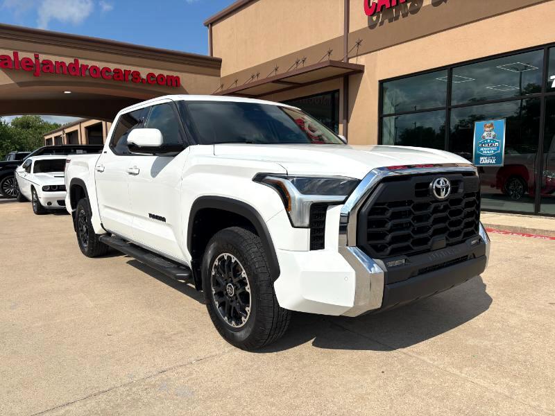 2023 Toyota Tundra SR5 CrewMax 4WD