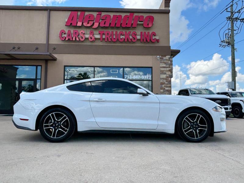 Ford Mustang EcoBoost Coupe 2018