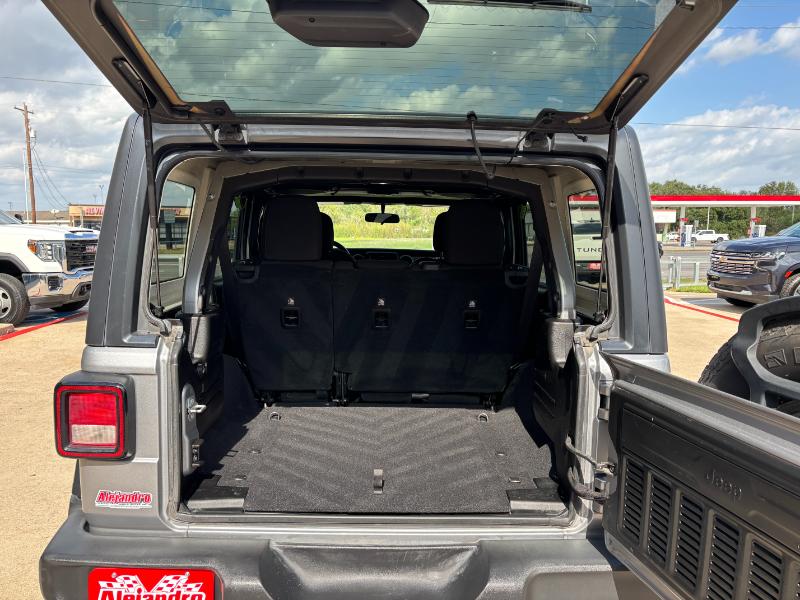 Jeep Wrangler Unlimited Sport 2018