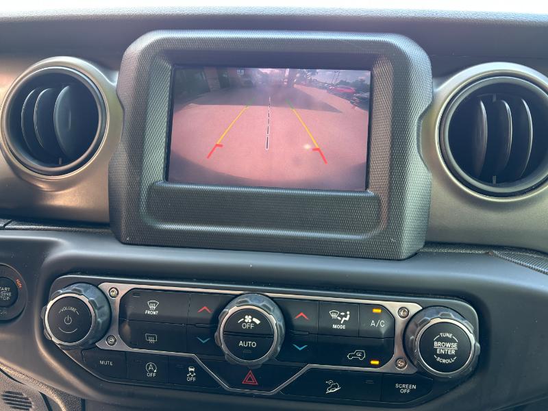 Jeep Wrangler Unlimited Sport 2018