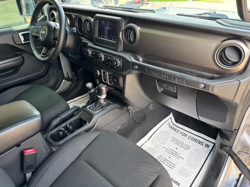 Jeep Wrangler Unlimited Sport 2018