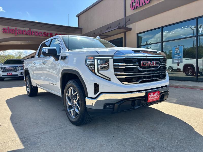 2025 GMC Sierra 1500 SLT Crew Cab 2WD