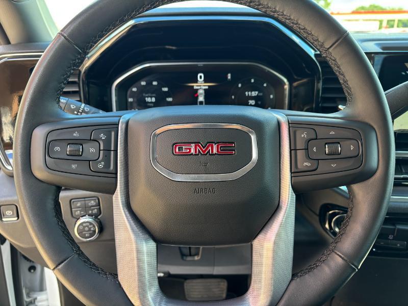 GMC Sierra 1500 SLT Crew Cab 2WD 2025