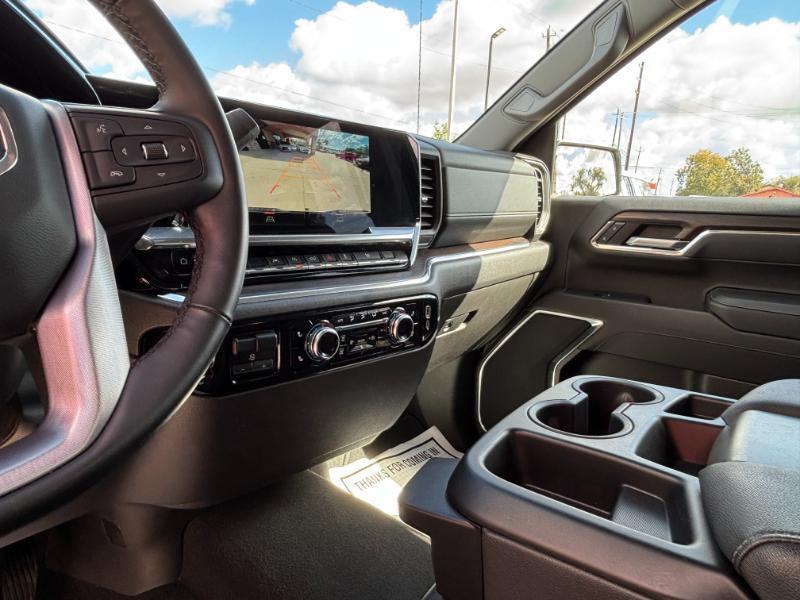 GMC Sierra 1500 SLT Crew Cab 2WD 2025