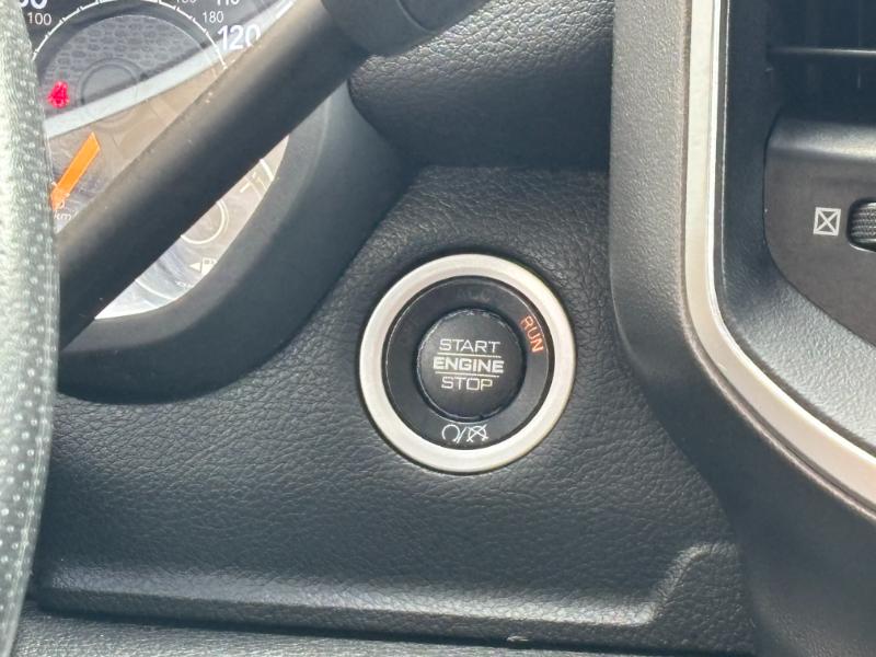 RAM 3500 Big Horn Crew Cab LWB 4WD DRW 2019