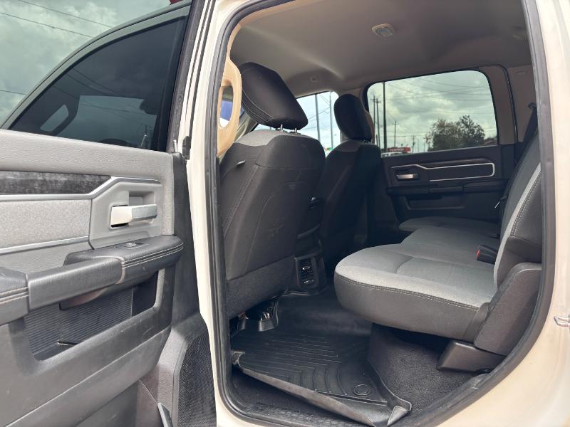 RAM 3500 Big Horn Crew Cab LWB 4WD DRW 2019