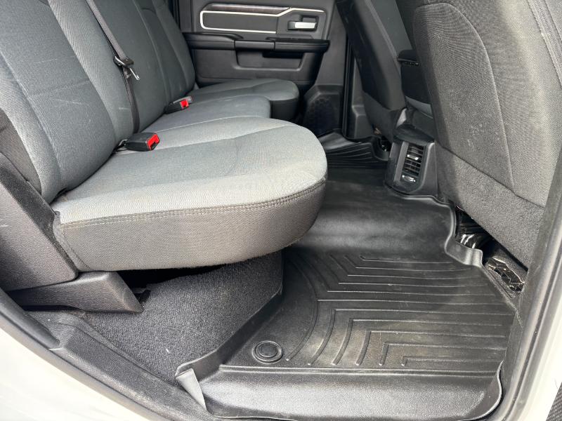 RAM 3500 Big Horn Crew Cab LWB 4WD DRW 2019