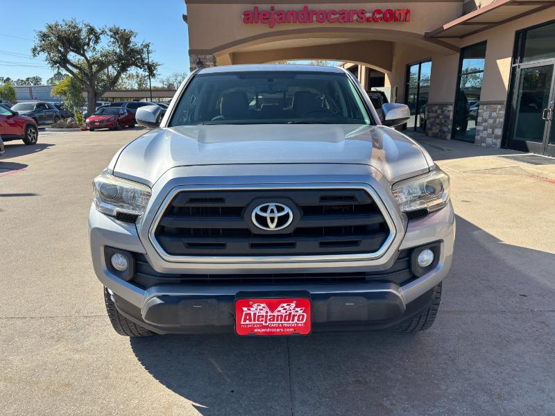 Toyota Tacoma SR5 Double Cab Long Bed V6 6AT 2WD 2017