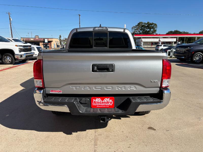 Toyota Tacoma SR5 Double Cab Long Bed V6 6AT 2WD 2017
