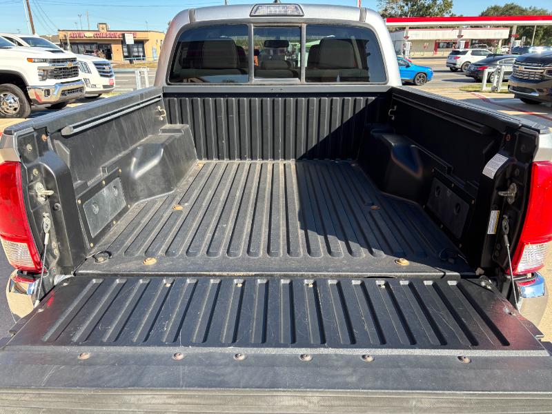 Toyota Tacoma SR5 Double Cab Long Bed V6 6AT 2WD 2017