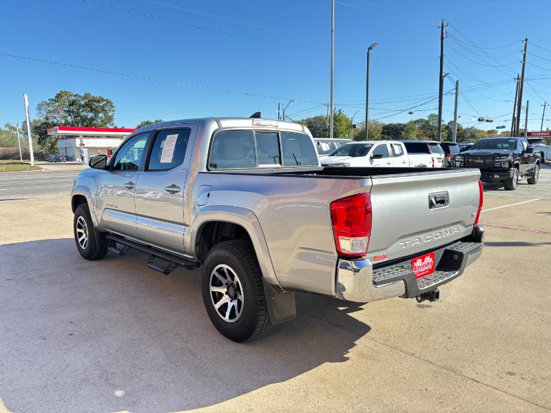 Toyota Tacoma SR5 Double Cab Long Bed V6 6AT 2WD 2017