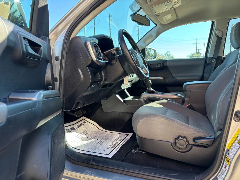 Toyota Tacoma SR5 Double Cab Long Bed V6 6AT 2WD 2017