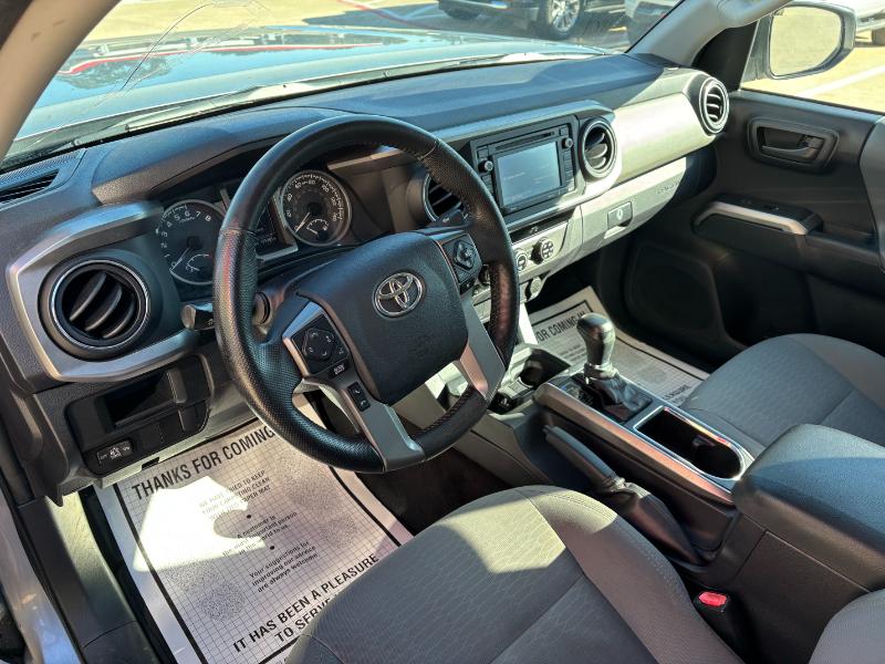 Toyota Tacoma SR5 Double Cab Long Bed V6 6AT 2WD 2017