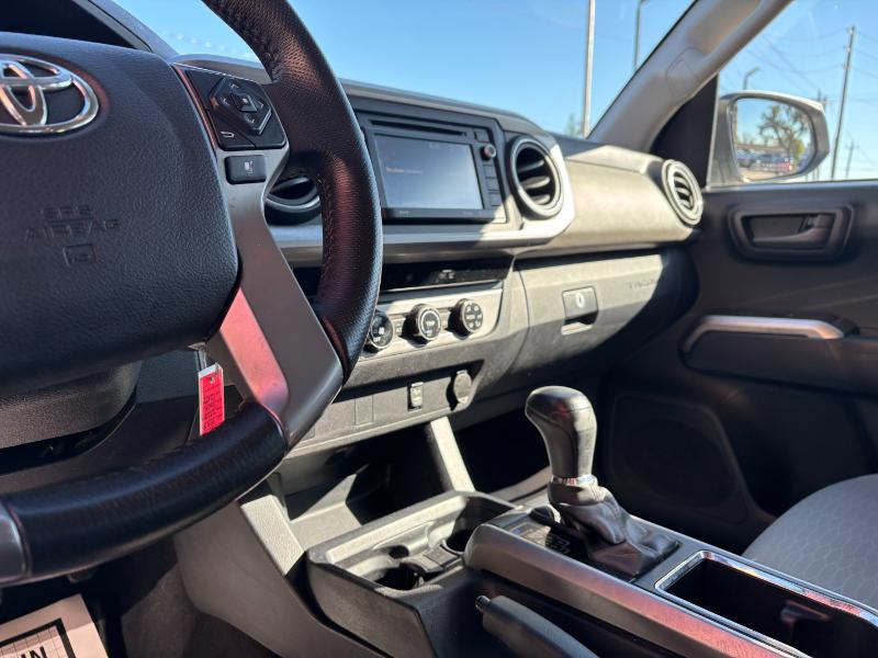 Toyota Tacoma SR5 Double Cab Long Bed V6 6AT 2WD 2017