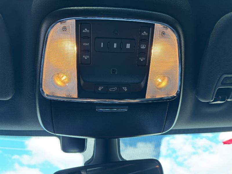 Jeep Grand Cherokee Limited 2WD 2021