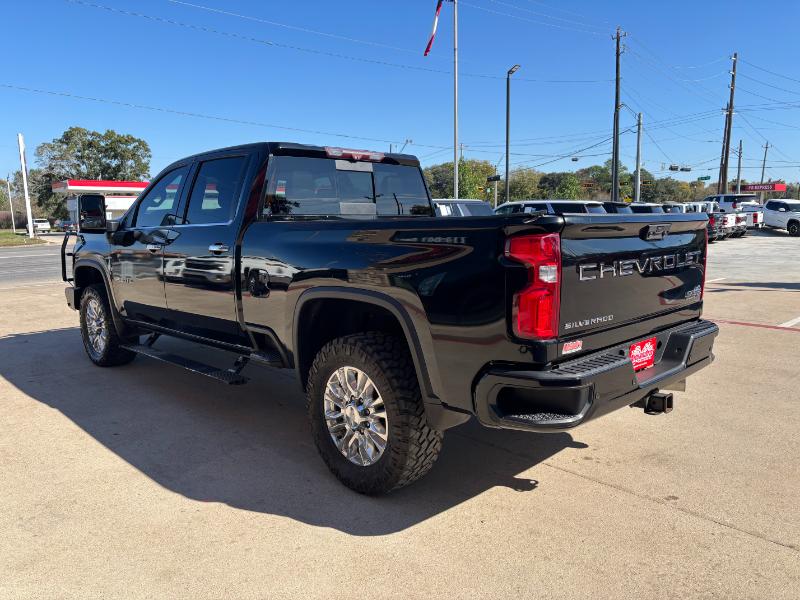 Chevrolet Silverado 2500HD High Country Crew Cab Long Box 4WD 2020