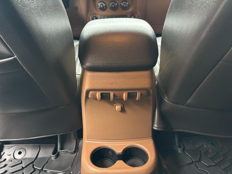 Jeep Wrangler Unlimited Rubicon 4WD 2015