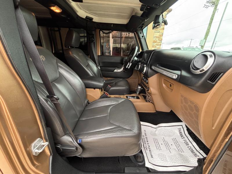 Jeep Wrangler Unlimited Rubicon 4WD 2015