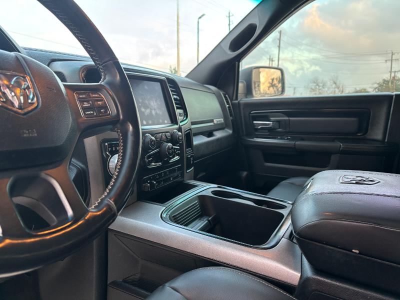 RAM 1500 Rebel Crew Cab SWB 4WD 2018