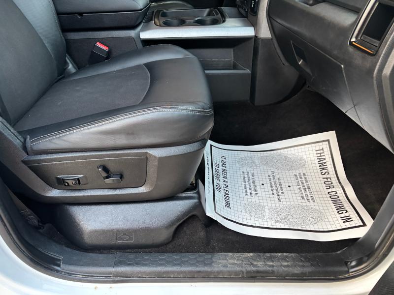 RAM 1500 Rebel Crew Cab SWB 4WD 2018