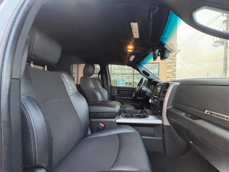 RAM 1500 Rebel Crew Cab SWB 4WD 2018