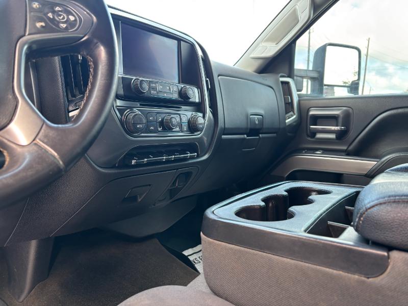 Chevrolet Silverado 2500HD LT Crew Cab 2WD 2016