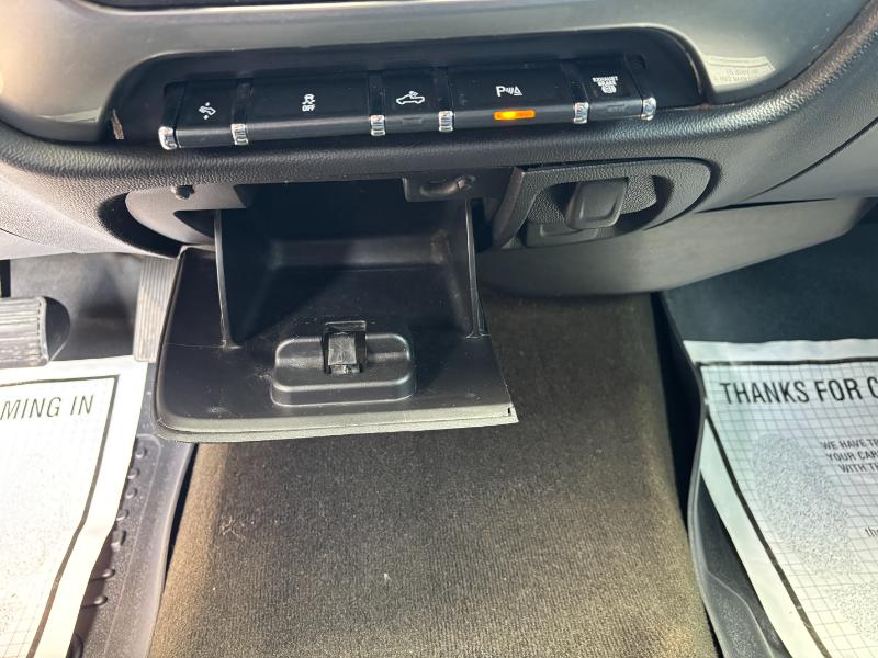 Chevrolet Silverado 2500HD LT Crew Cab 2WD 2016