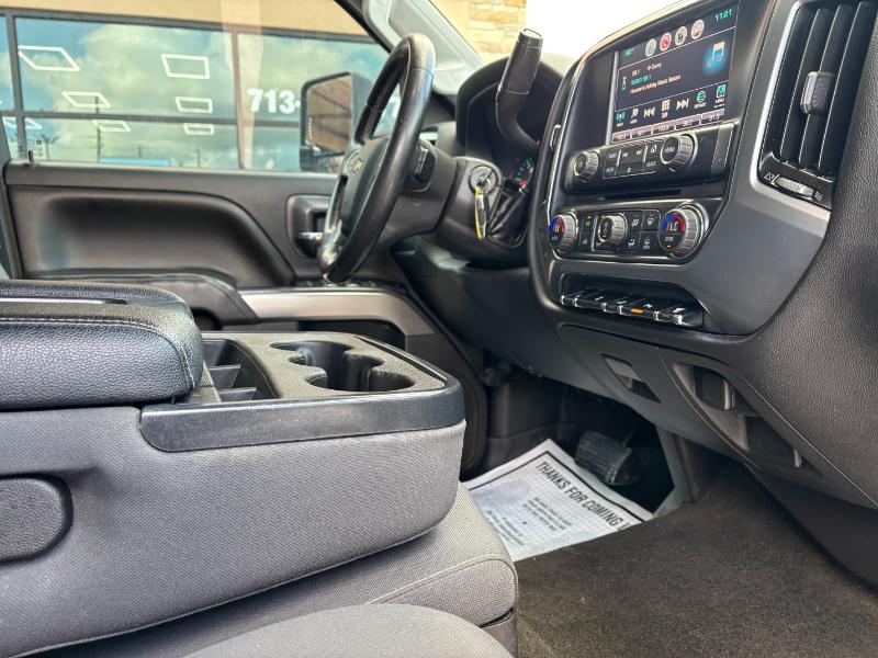 Chevrolet Silverado 2500HD LT Crew Cab 2WD 2016