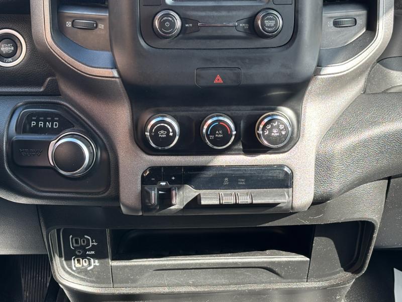 RAM 2500 Tradesman Crew Cab LWB 4WD 2021